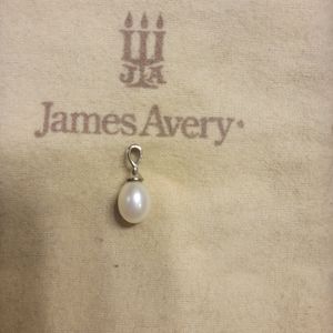 Retired Pearl Pendant